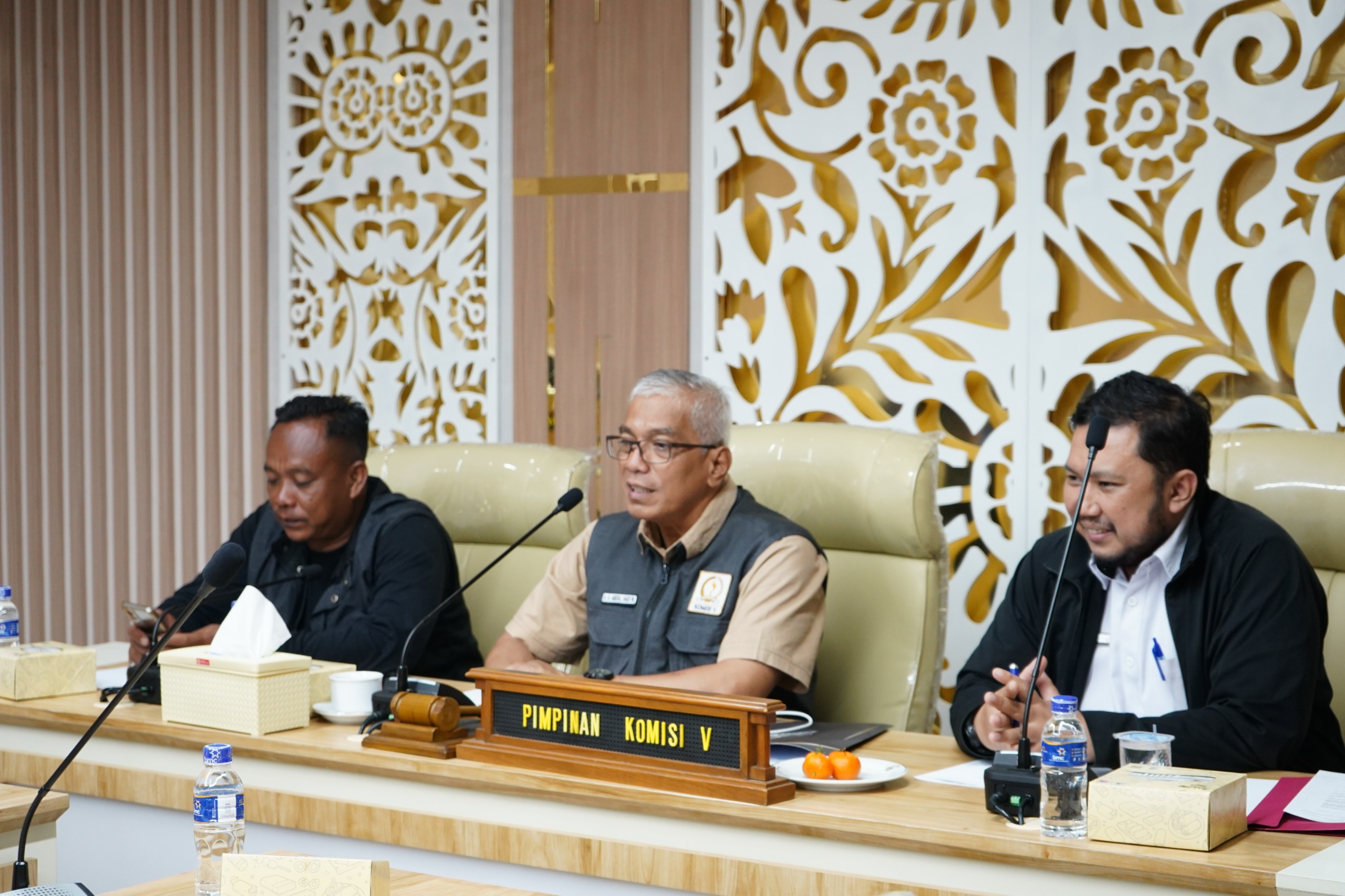 171075454895 Terima Audiensi Gabungan Serikat Pekerja Jabar Komisi V Dprd Jawa Barat Dorong Penerbitan Kepgub